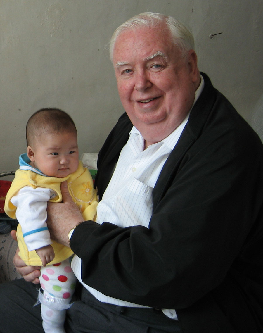 Padre Maryknoll Gerard Hammond ha servido en Corea del Sur desde su asignación misionera a ese país en 1960 y viaja a Corea del Norte para brindar ayuda humanitaria.
